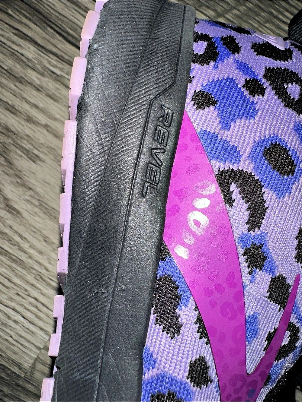 Brooks Revel Go Wild Athletic Shoes purple women’s size 8.5 - Picture 14 of 16